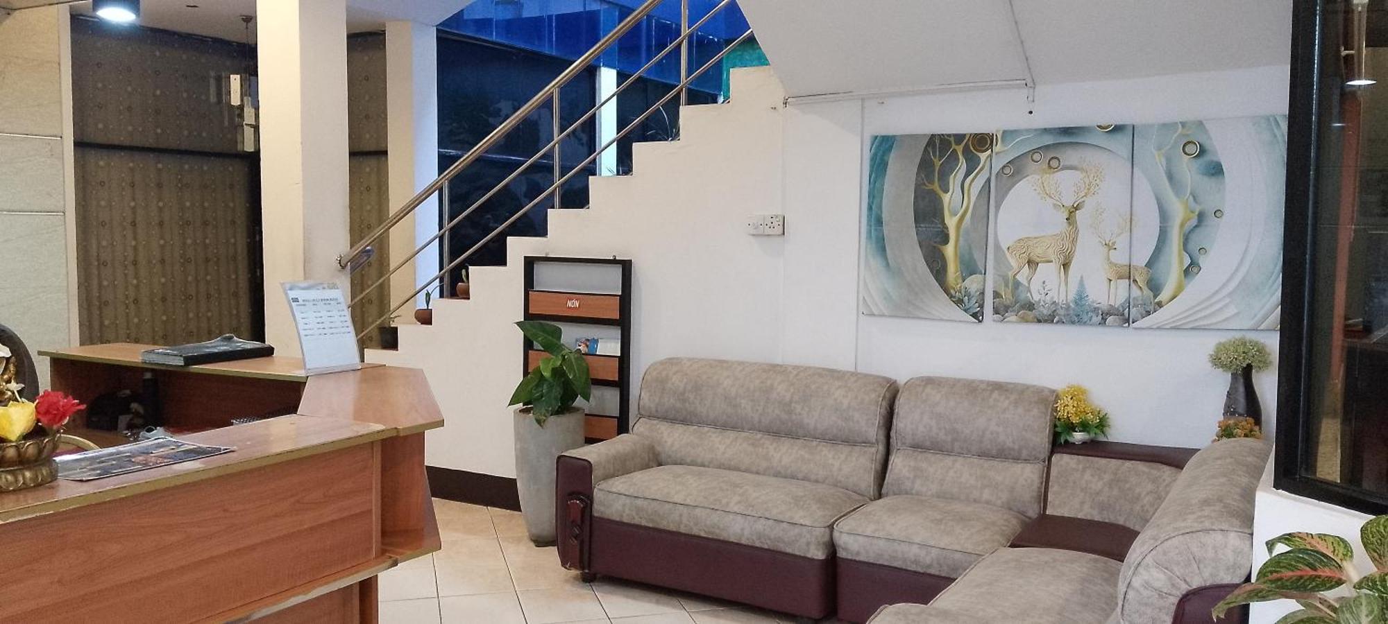 Hotel Nelly Vavuniya Kültér fotó